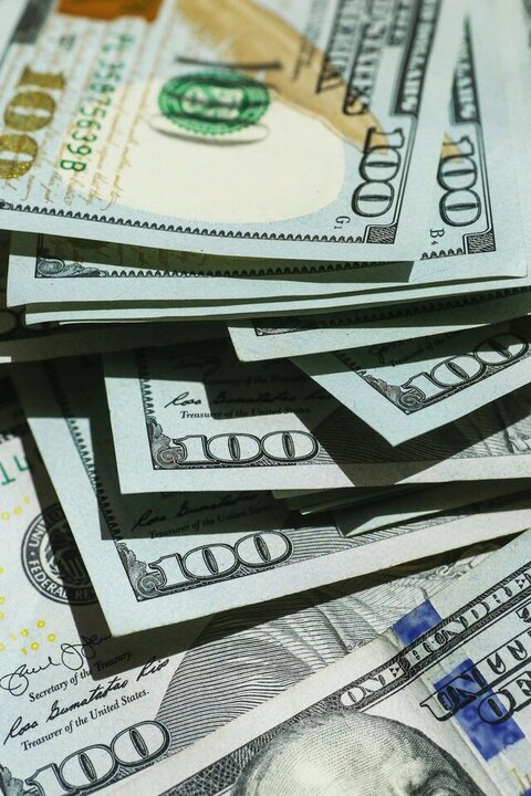 Money and prosperity reading - abundance and financial growth