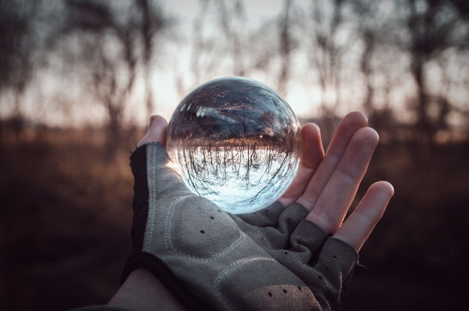 Psychic reading near me - a trusted psychic by phone, anywhere